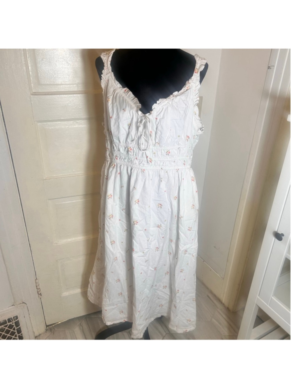 Old Navy Floral Smocked Cotton Maxi Dress Maiden Peasant Summer Milkmaid